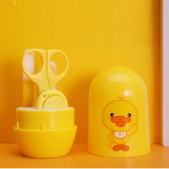 Детская машинка для стрижки ногтей 4шт комплект PP Портативное хранилище без BPA Мультяшные Животные Профессиональный уход за ногтями для детей в возрасте 0-10 лет